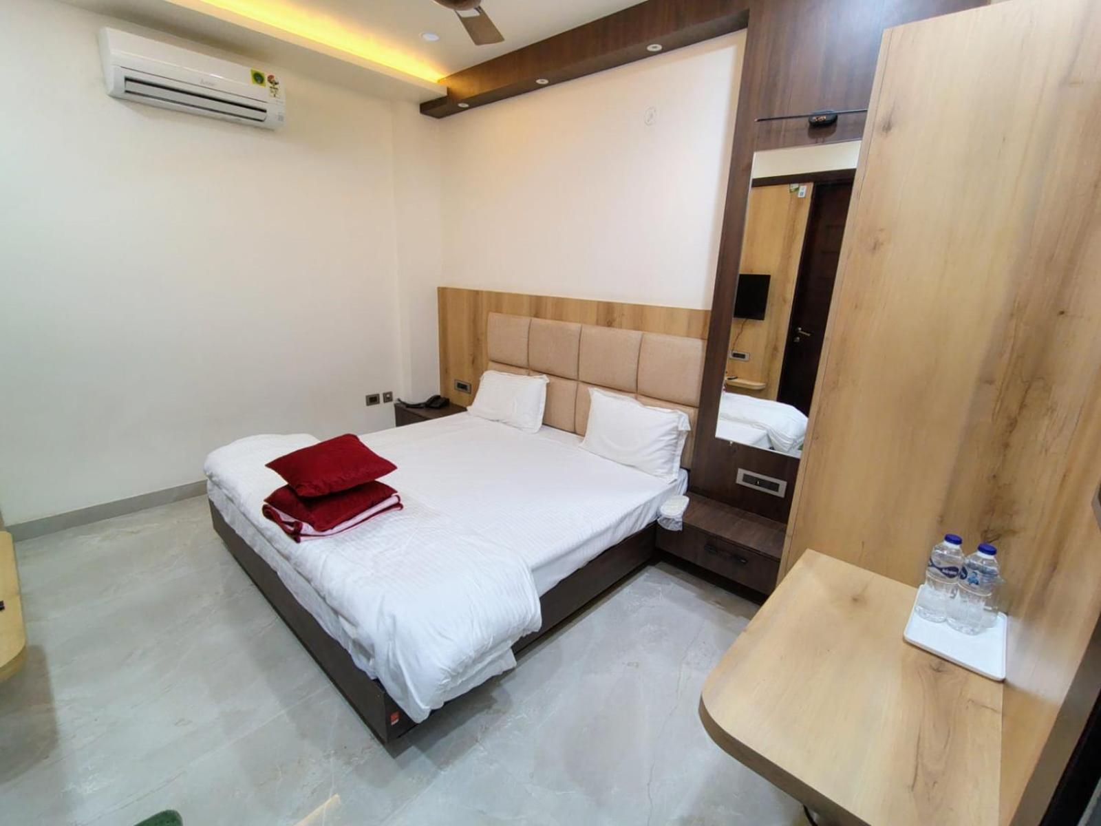 Celebration Guest House Lucknow Exterior foto